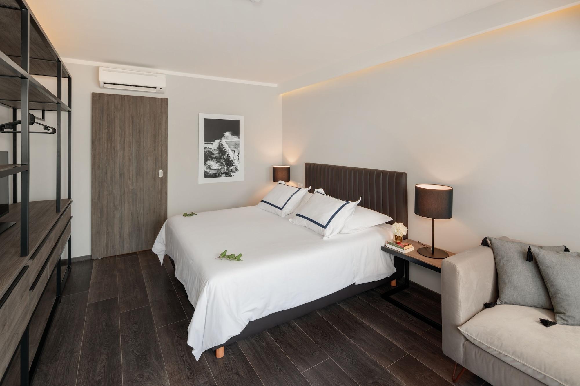 Hotel Milna Osam - Adults Only Bagian luar foto